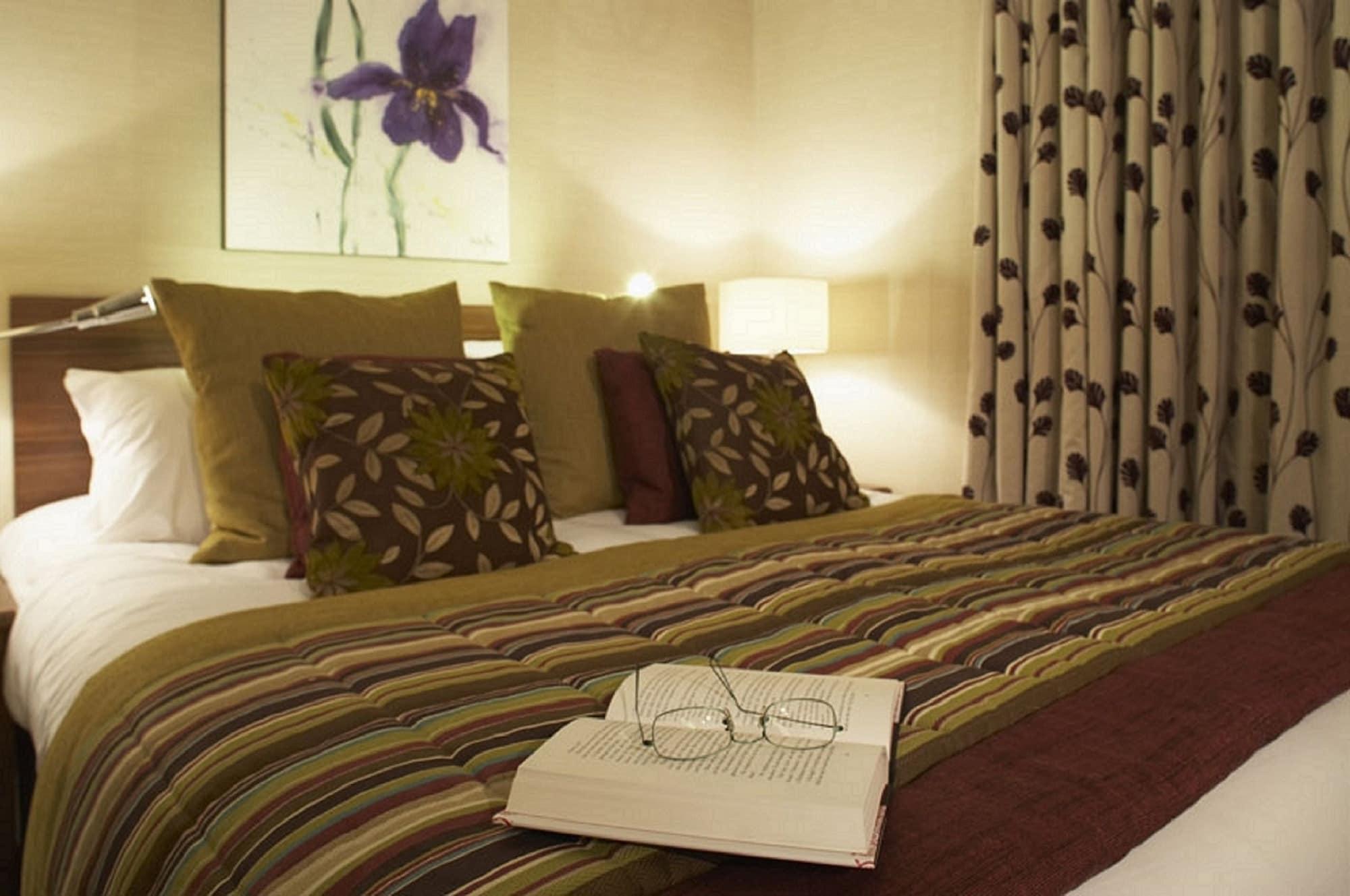 The Bull Hotel; Sure Hotel Collection By Best Western Πήτερμπορο Δωμάτιο φωτογραφία